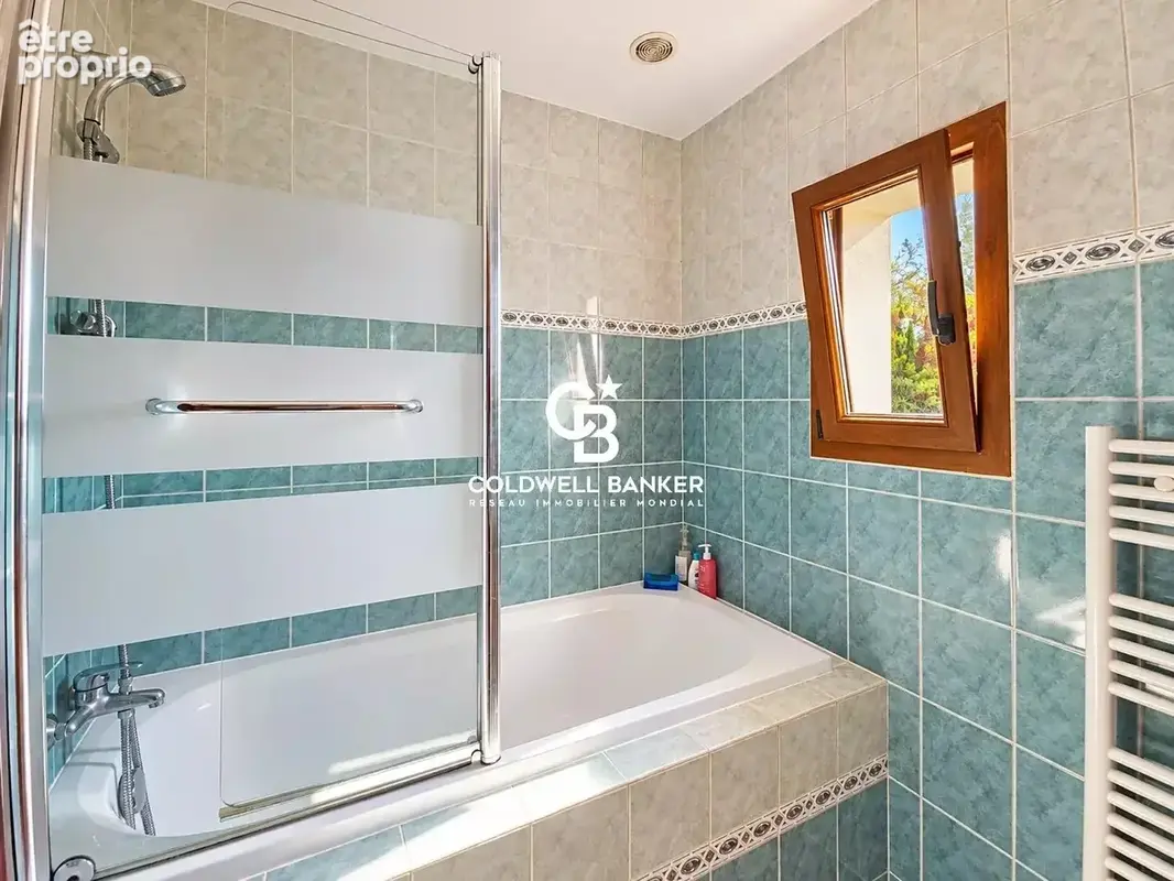 Fayence Propriété de charme avec maison d'amis et installations équestres - photo 14