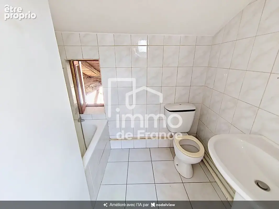 Appartement Meximieux 2 pièces 25 m2 carrez, 33 m² au sol - photo 3