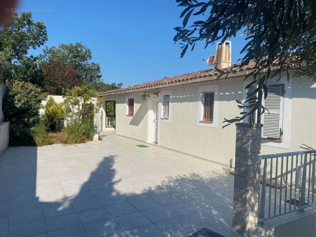 Maison 135 m² à Vidauban  - photo 6