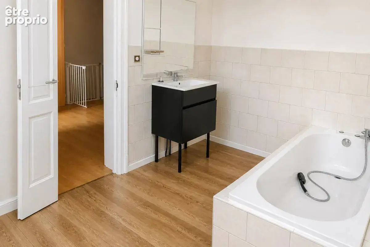 Maison de 7 pièces de 151 m² à Brousseval - photo 12
