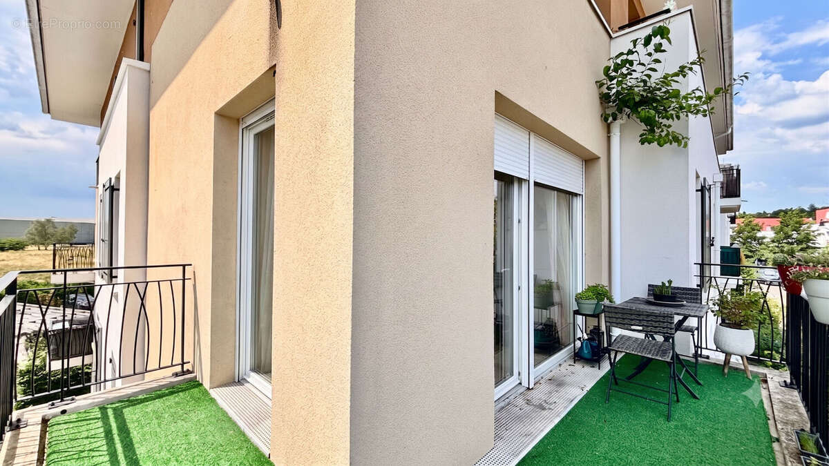 Appartement à CORBEIL-ESSONNES