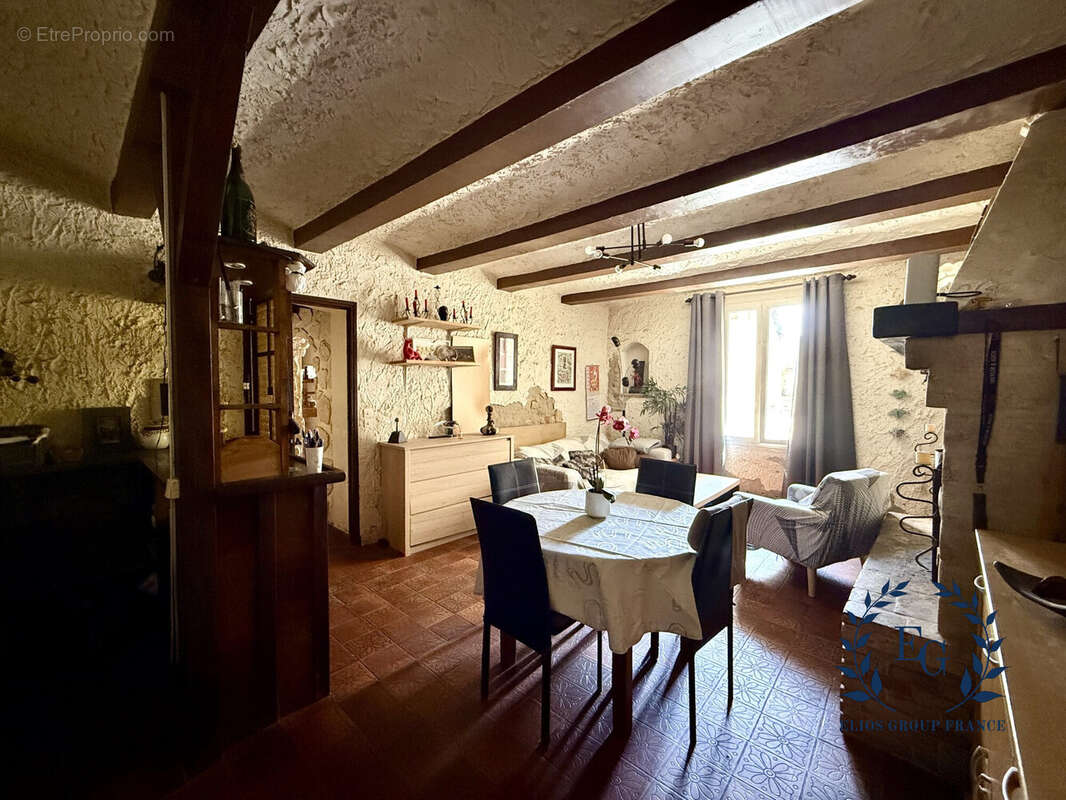 Maison à AIGUES-VIVES
