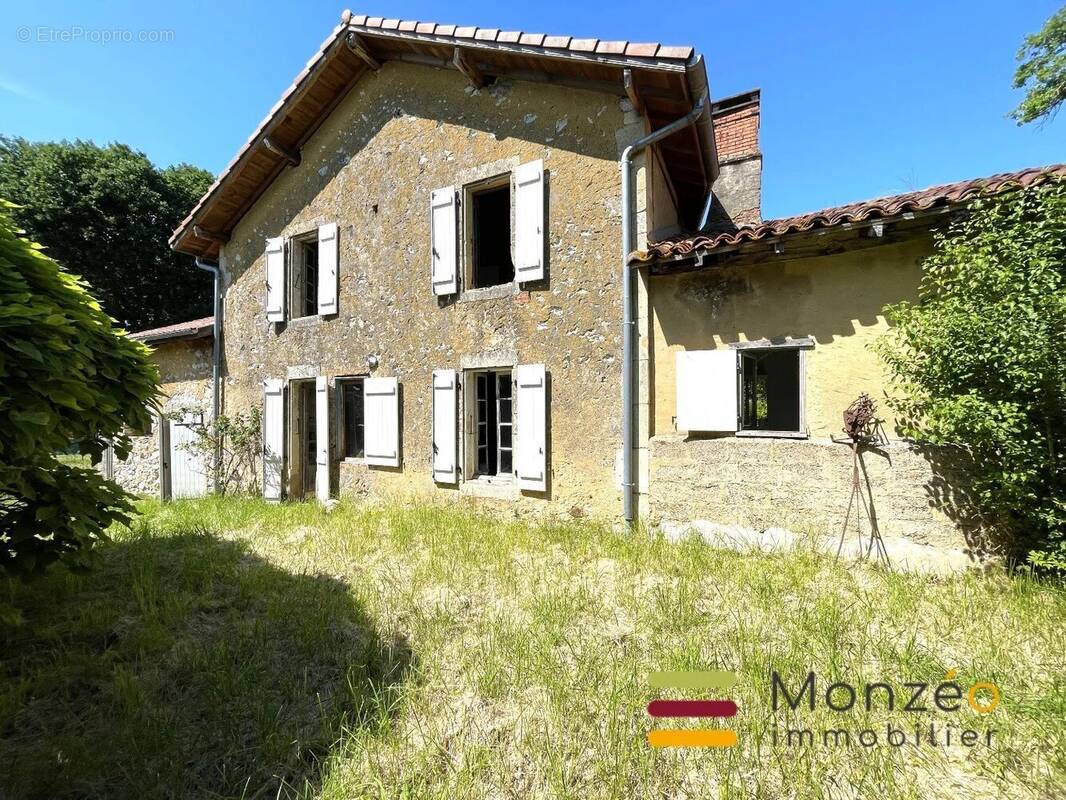 Maison à MUGRON