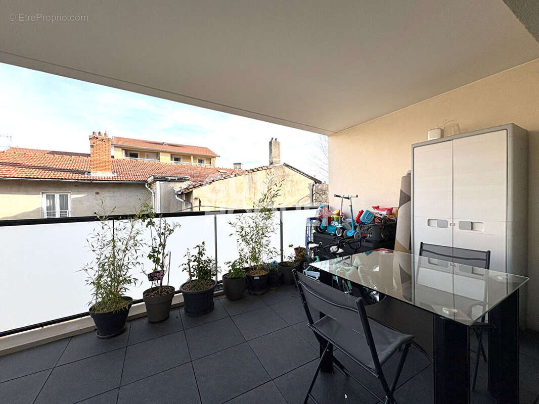 Appartement à GIVORS