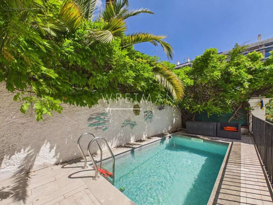Maison à CANNES