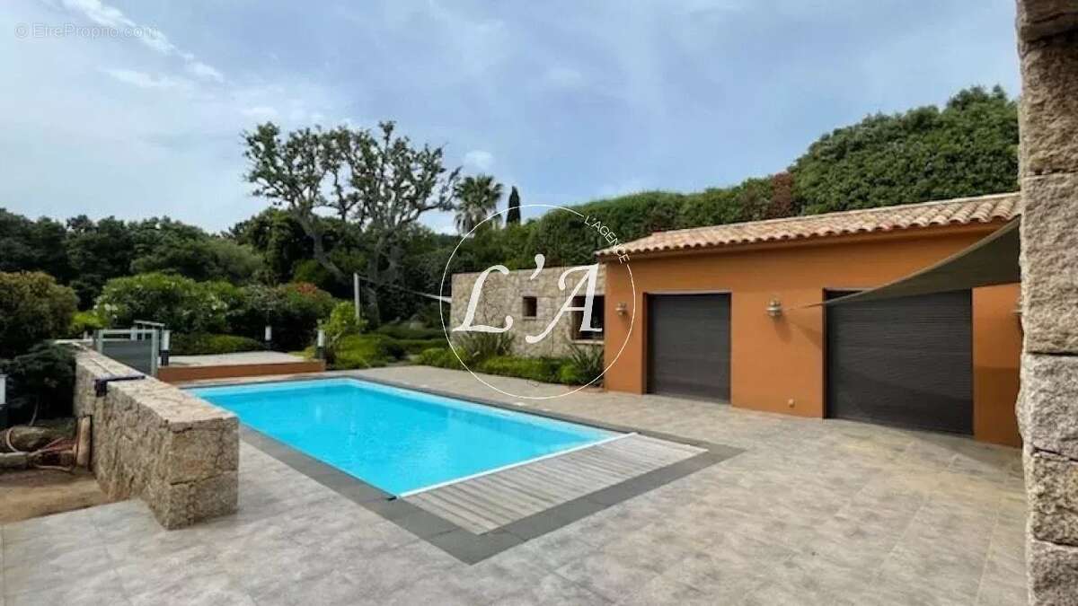 Maison à PORTO-VECCHIO