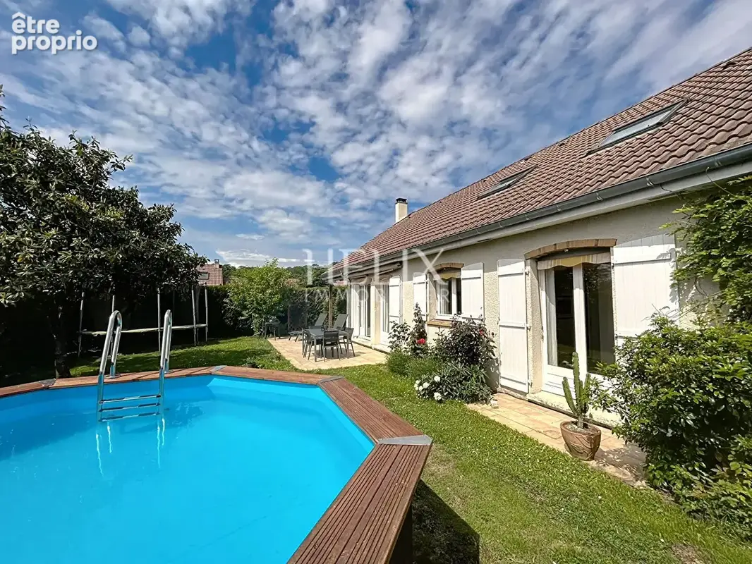 Maison Noisy Le Roi 7 pièce(s) 180.69 m2 - photo 4