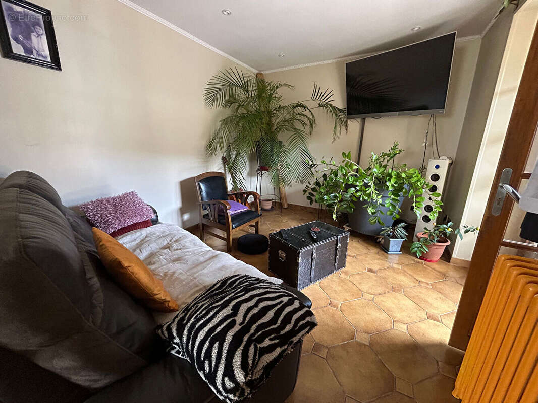 Maison à CHANGIS-SUR-MARNE