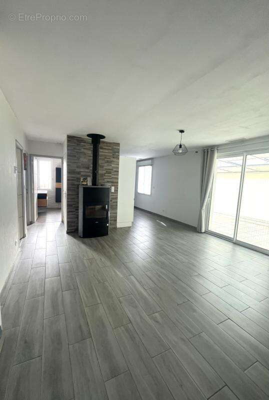 Maison à SAINT-XANDRE