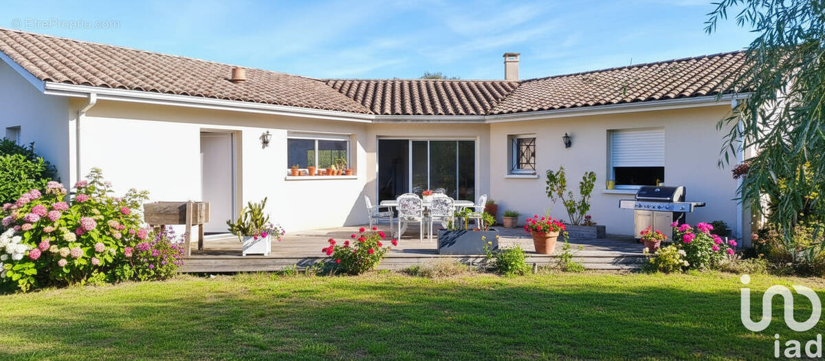 Photo 1 - Maison à PARENTIS-EN-BORN