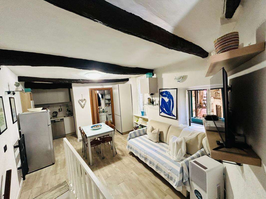 Vieux Menton - Investissement clé en main : 2 pièces meublé, à proximité des plages - photo 10