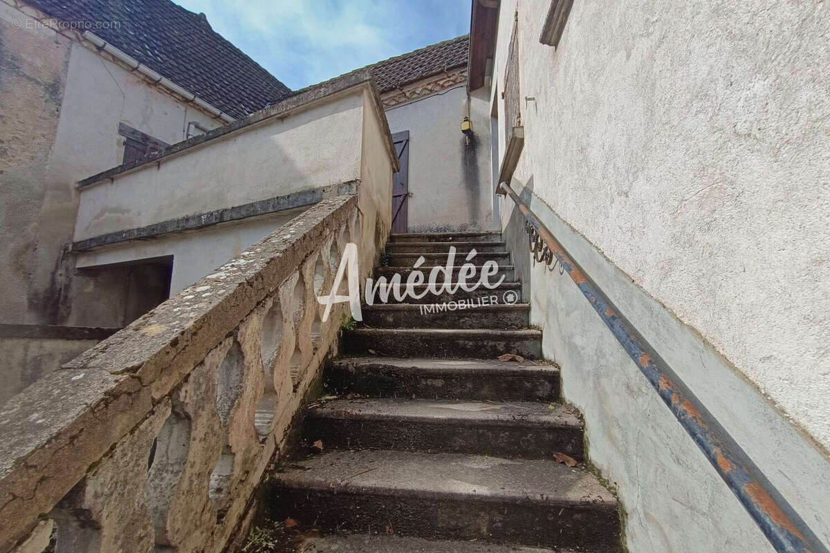 Maison à BRETENOUX