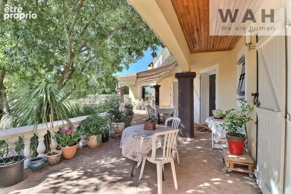 VENTE MAISON 5 P 158 m2 avec piscine + dépendance de 47 m2 à - photo 30