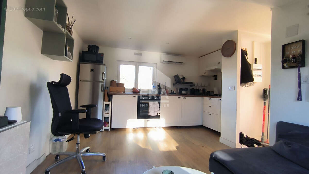 Maison à SAINT-GERMAIN-LES-ARPAJON