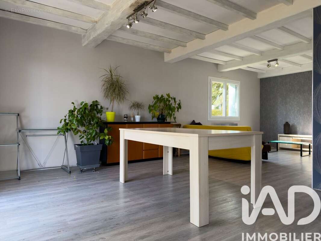 Photo 9 - Maison à BARAQUEVILLE