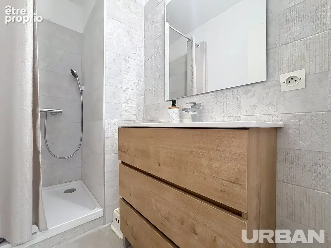 Castelnau le lez - aube rouge - villa t7 - photo 10