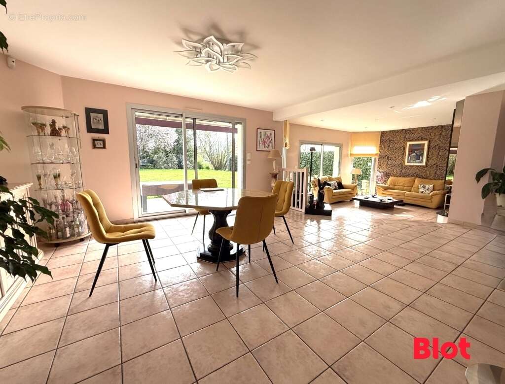 Maison à SAINT-GREGOIRE