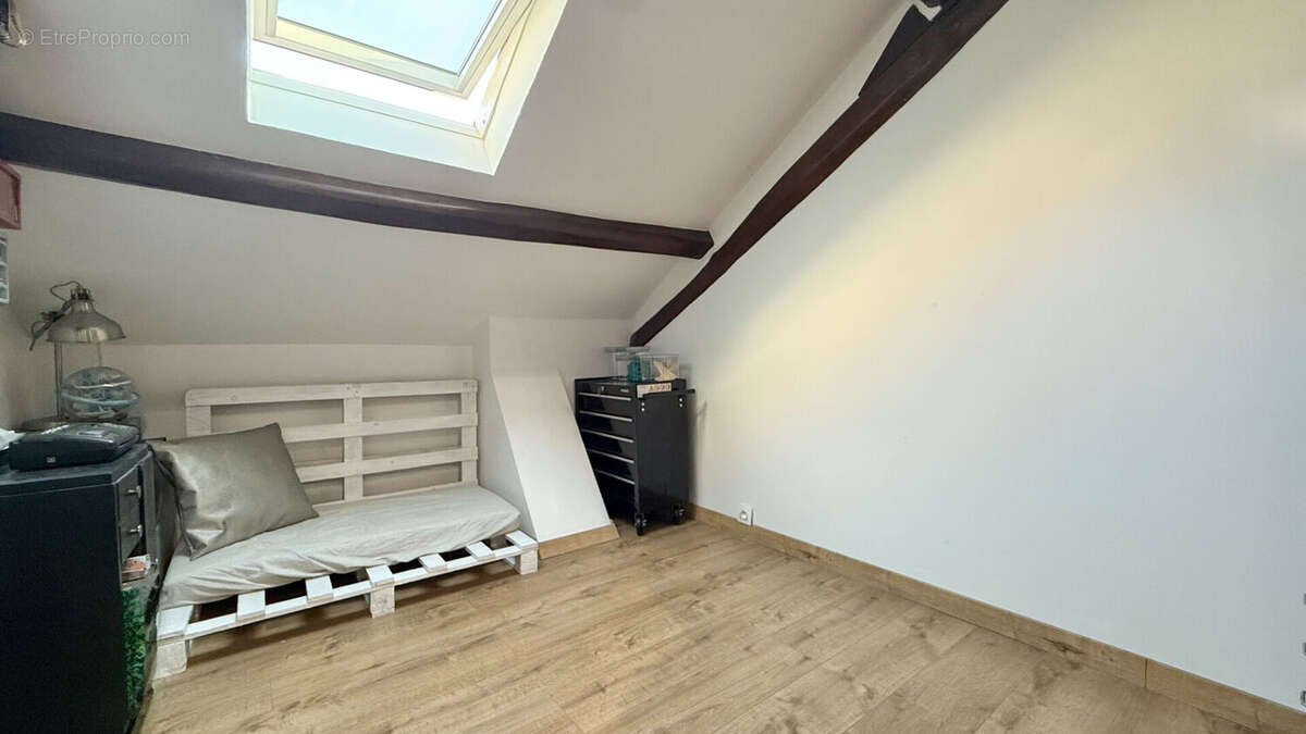 Appartement à CORBEIL-ESSONNES