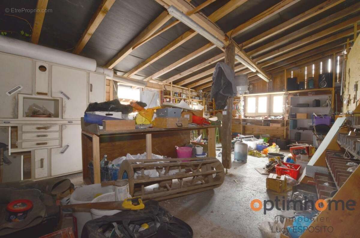 Propriété de 4 chambres au bord de la rivière à vendre - photo 40