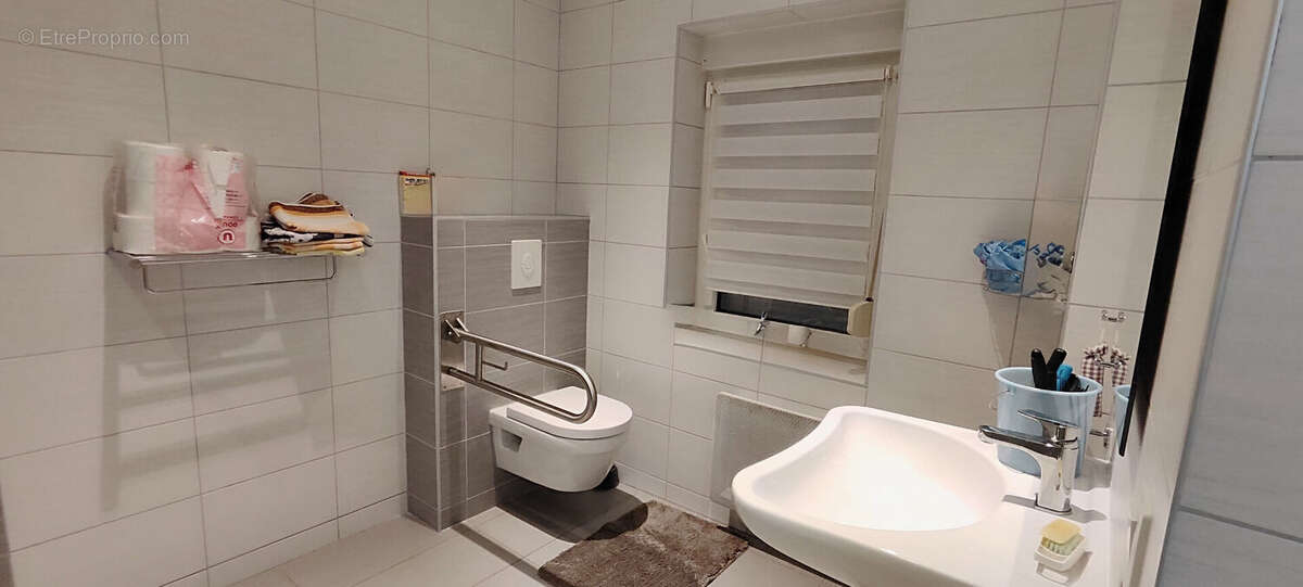 Maison à WOELFLING-LES-SARREGUEMINES