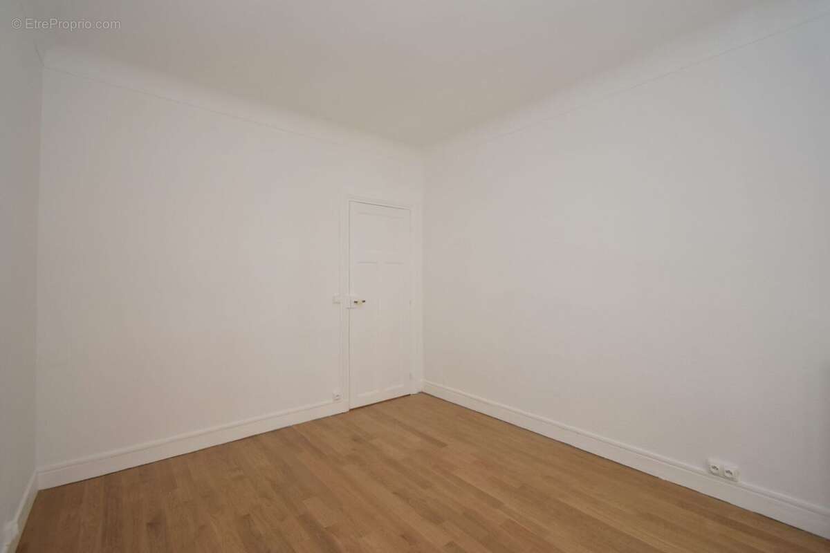 Appartement T2 - Asnières-sur-Seine - Comète - photo 9