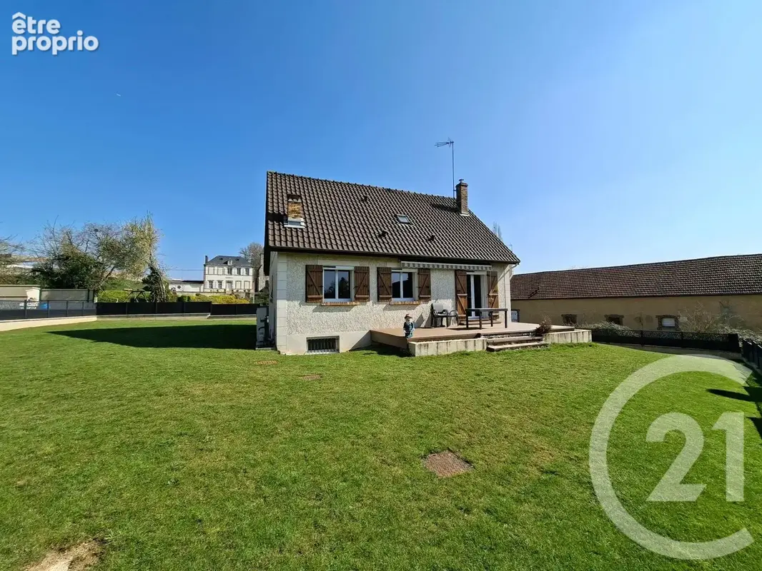 Maison 6 pièces 115 m² à vendre à Moeurs-Verdey (51120) - photo 1