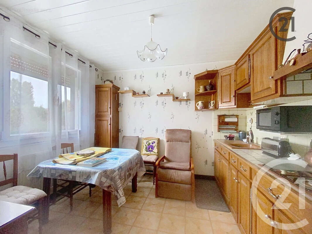 Maison à RILLY-SAINTE-SYRE