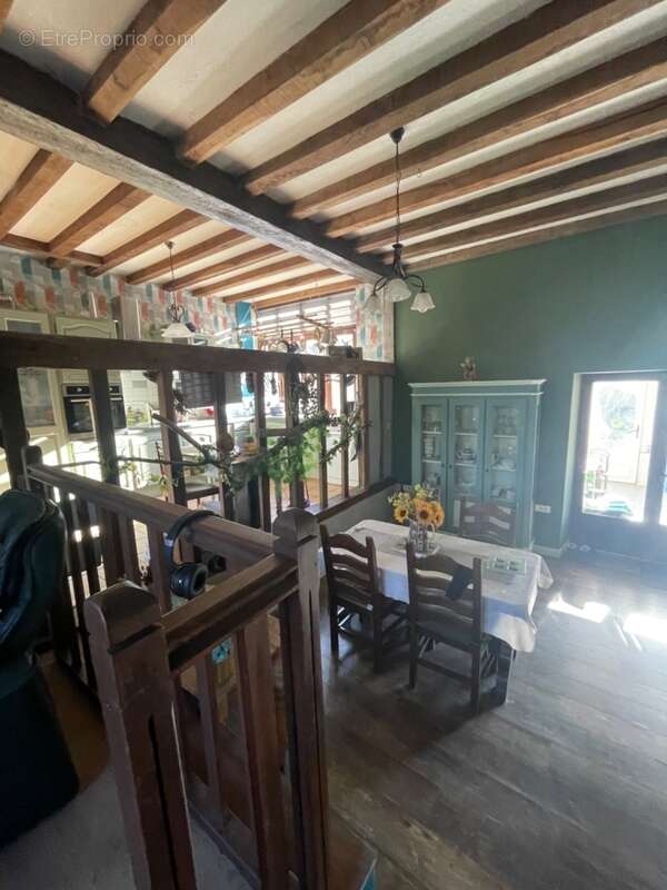 Maison à LA CELLE-DUNOISE