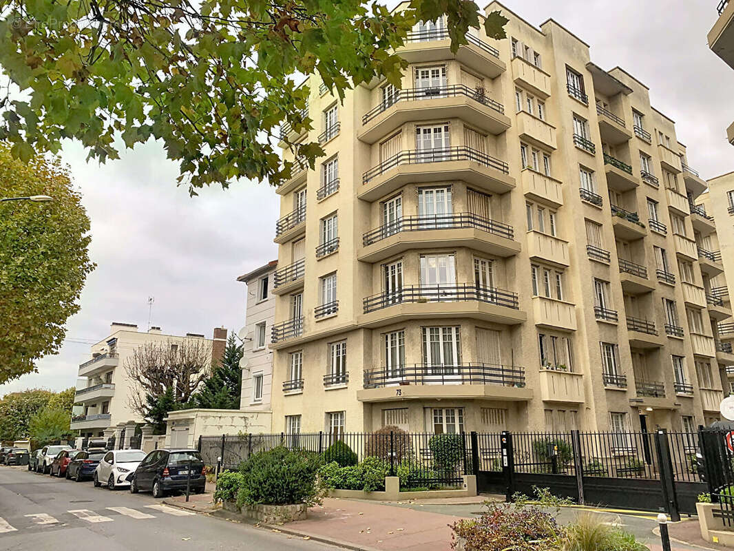 Appartement à SAINT-MAUR-DES-FOSSES