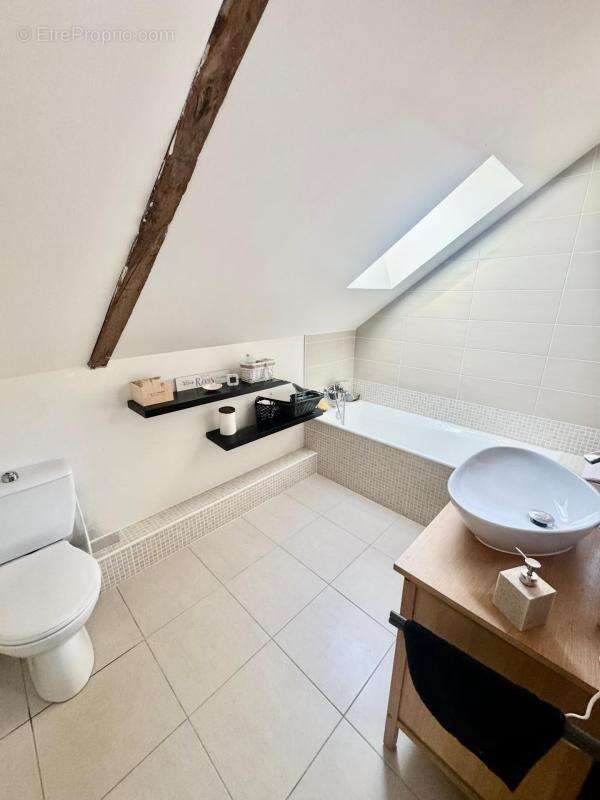 Maison à MINIAC-MORVAN