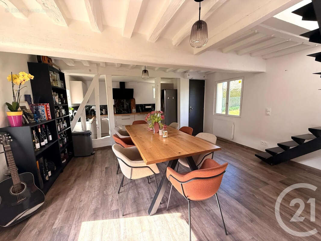 Maison à CHAUMONT-EN-VEXIN