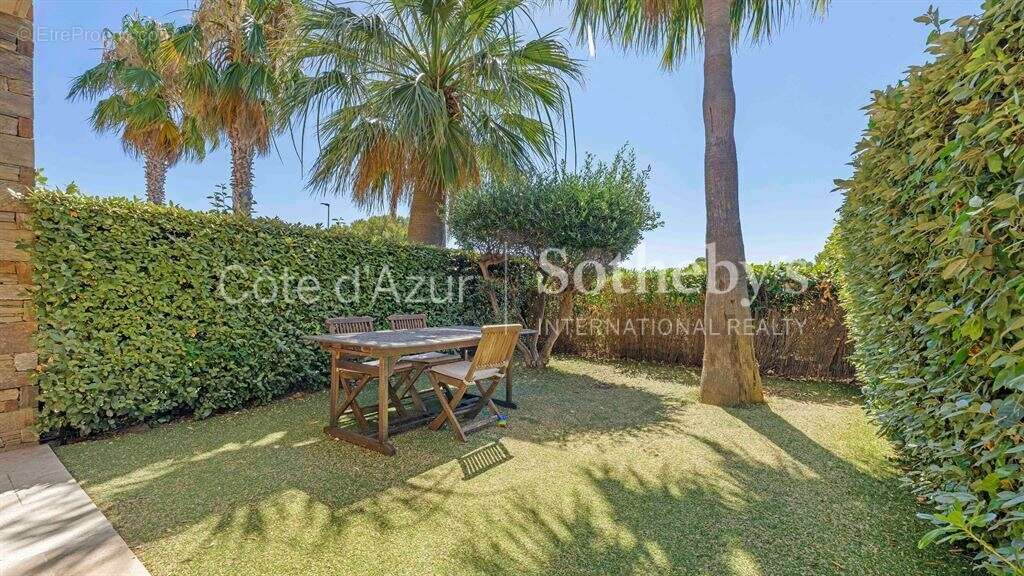 Les Issambres, appartement 3 pièces avec jardin privatif, à pied de la mer - photo 4