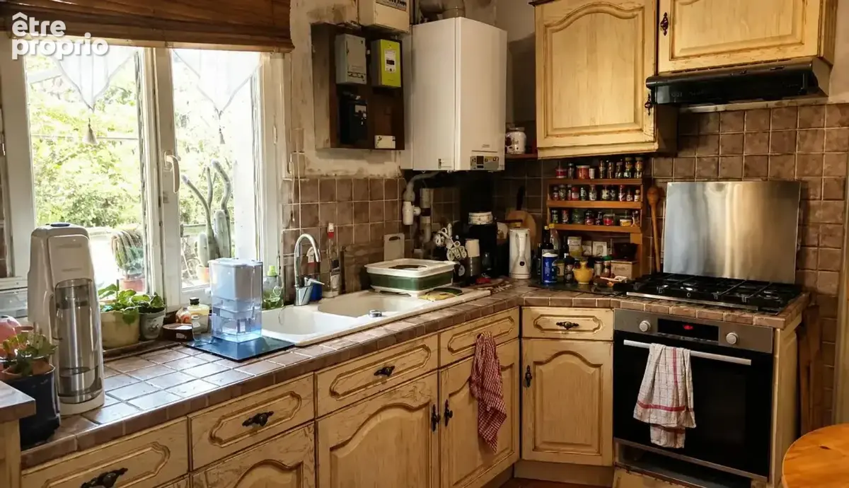 Maison de 5 pièces de 79 m² à Les Peintures - photo 4