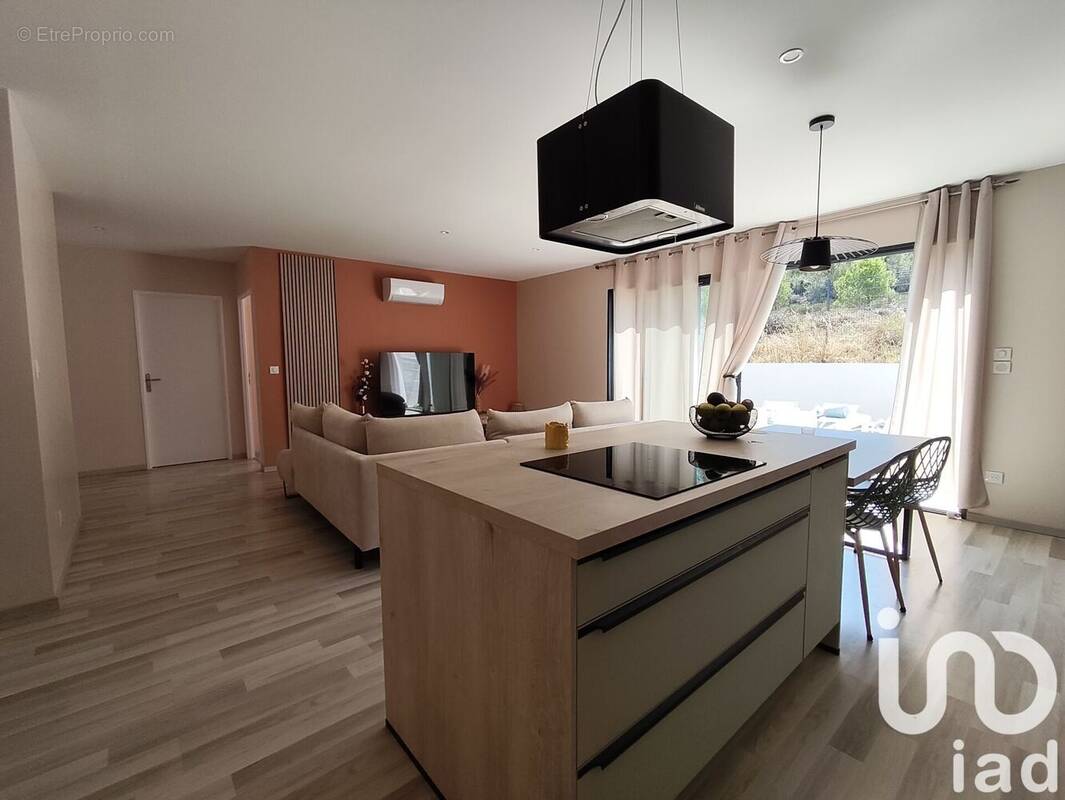 Photo 1 - Maison à THEZAN-DES-CORBIERES