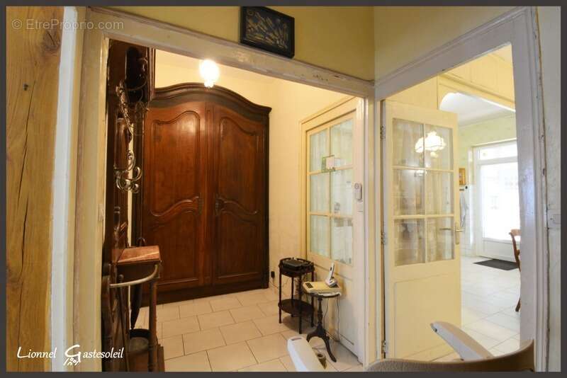 Maison de ville à vendre 4 chambres extérieur et garage sur la commune de Port Sainte Foy et Ponchapt en Dordogne - photo 23