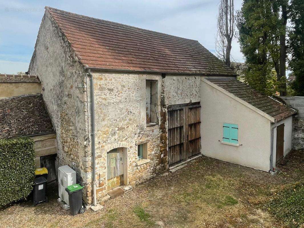 Corps de ferme à vendre sur Frémainville - photo 16