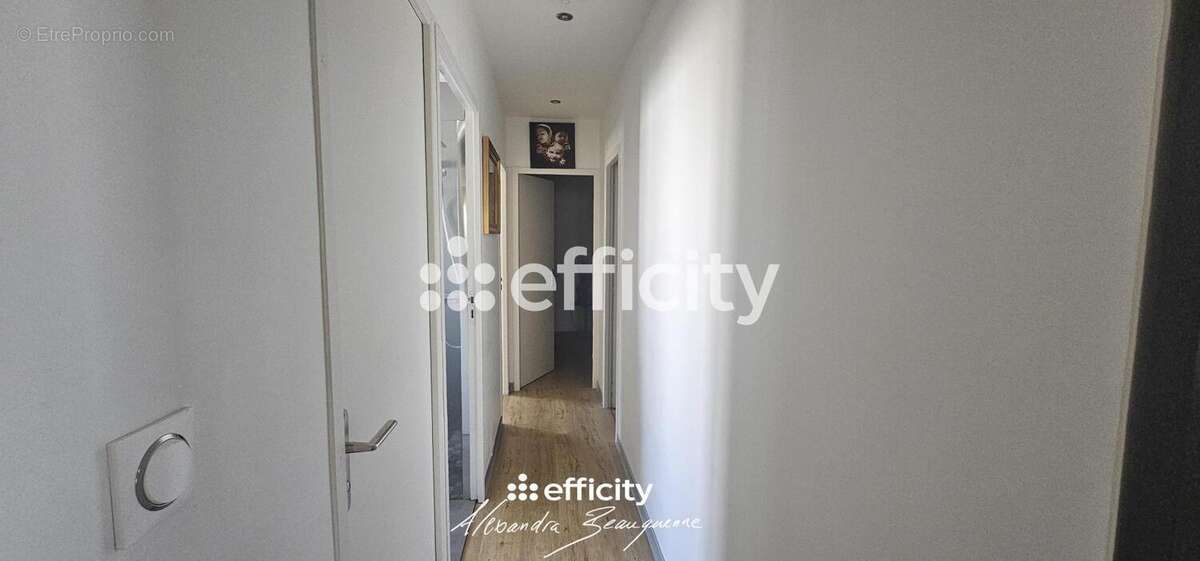 Maison 115 m² à Chauray  - photo 6