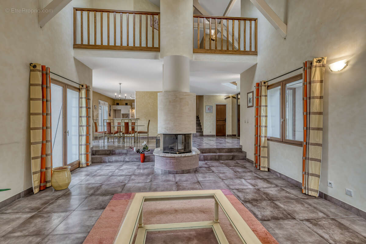 Maison à LA RAVOIRE