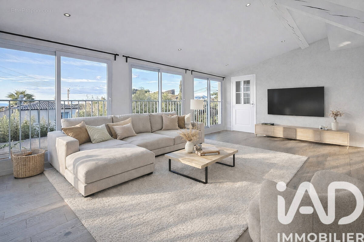 Photo 1 - Appartement à SIX-FOURS-LES-PLAGES