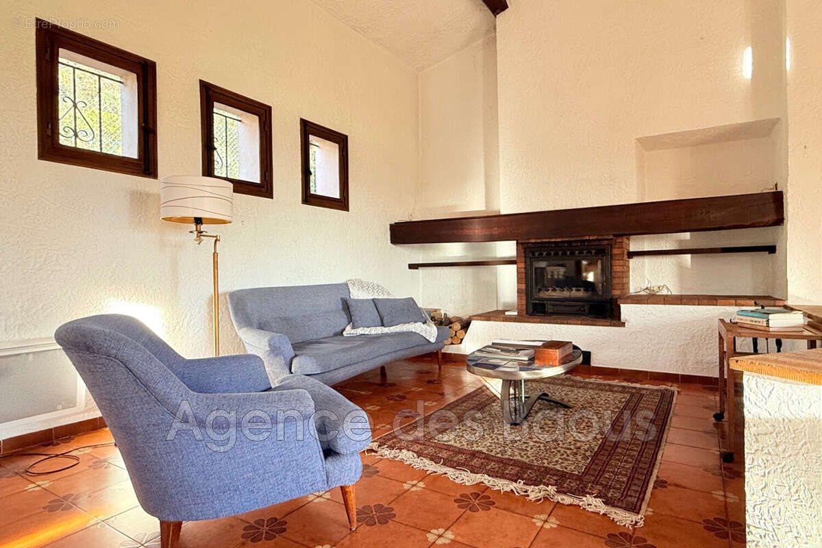 Maison à SAINT-JEANNET