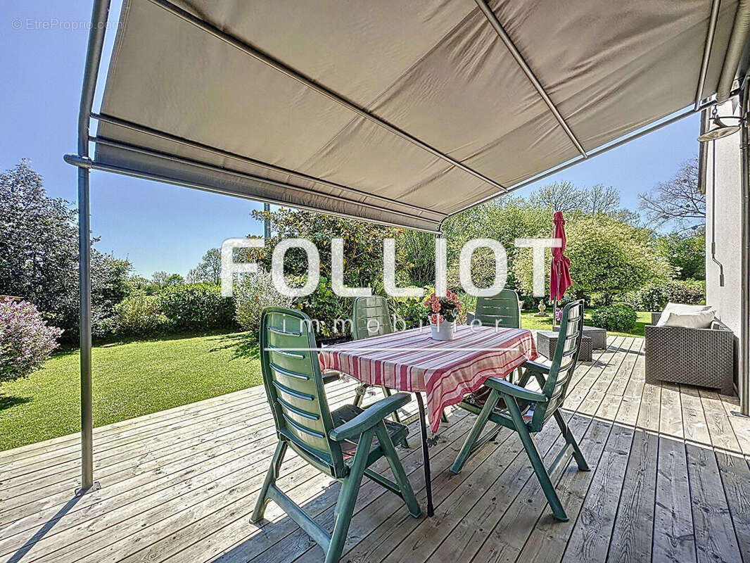 Maison à SAINT-SAUVEUR-LA-POMMERAYE