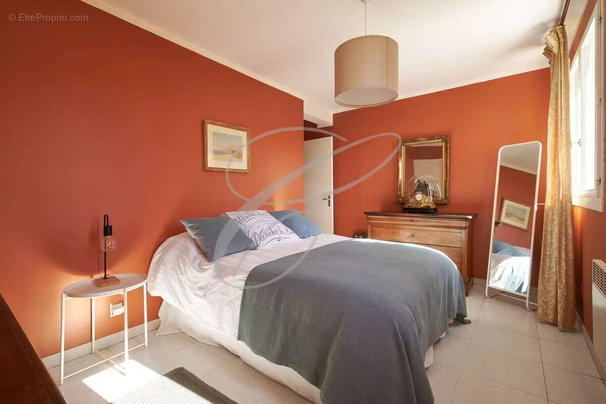Appartement à ROQUEBRUNE-CAP-MARTIN