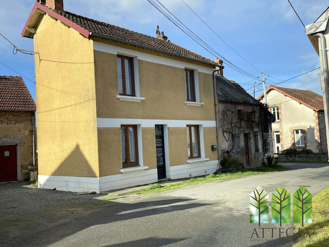 Maison à CHATELUS-MALVALEIX