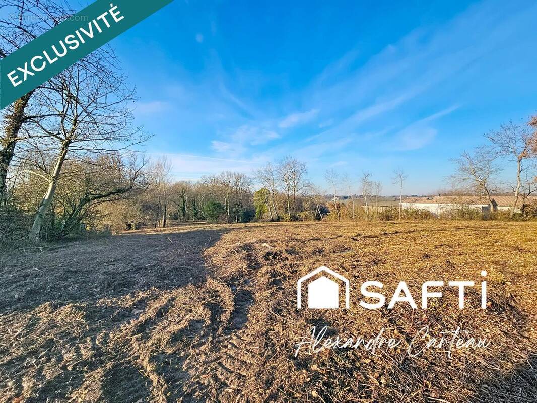 Photo 1 - Terrain à CAMBLANES-ET-MEYNAC