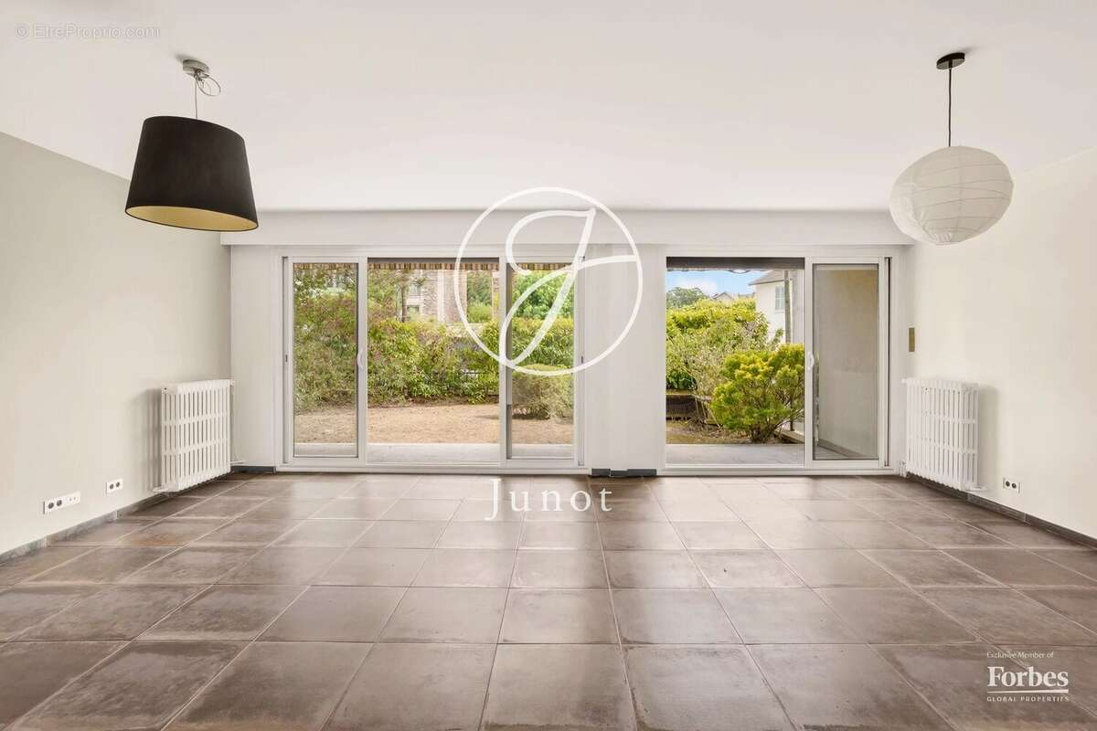 Appartement à LE VESINET
