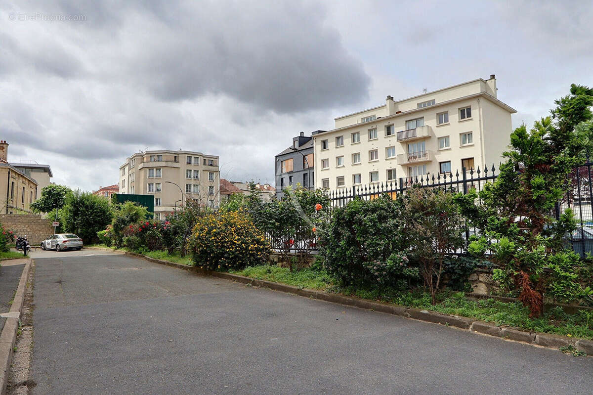 Appartement à AUBERVILLIERS