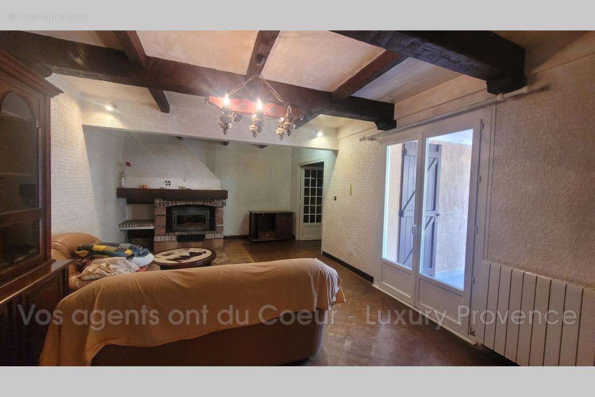 Maison à SAINT-SAVOURNIN