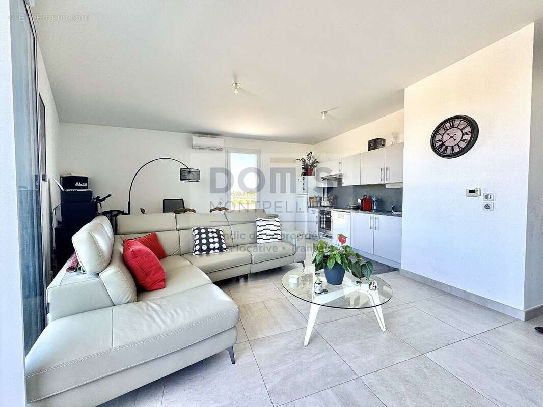 Appartement à LATTES