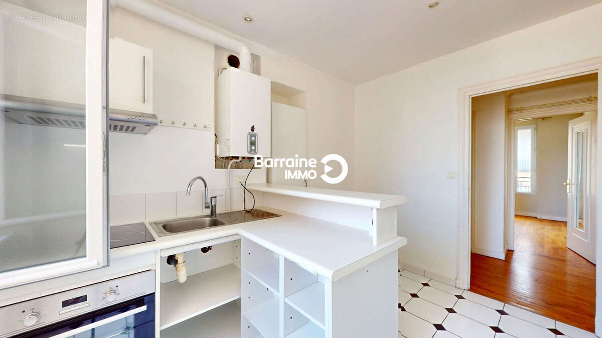 A vendre barraine immo - appartement t4 lumineux avec balcons en plein coeur du quartier siam à brest - photo 9