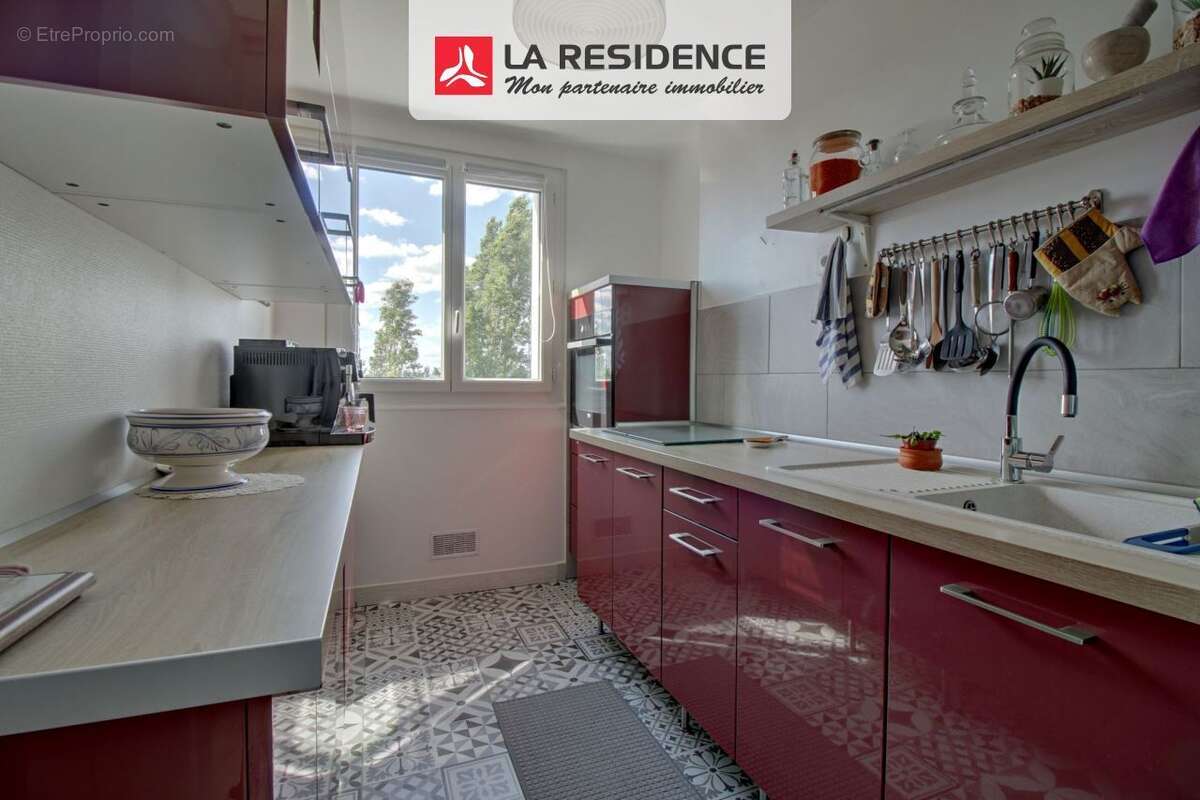 Appartement 60 m² à Poissy  - photo 2